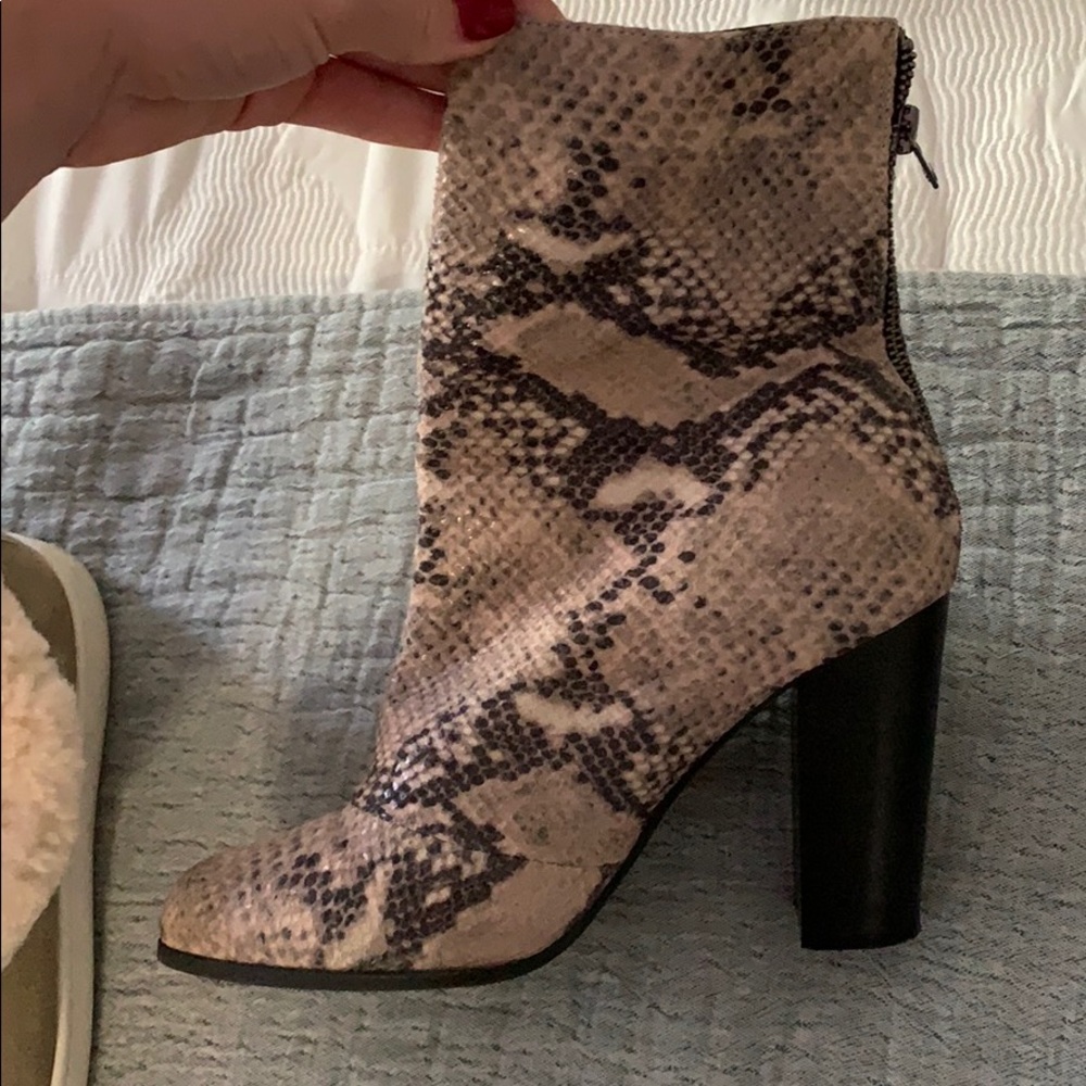 A+ Booties - Picture 2 of 5